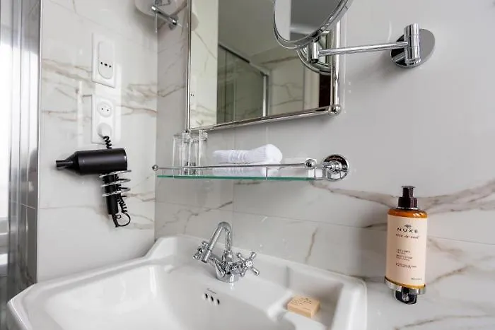 New Republique 4* 파리