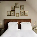 Gabriel 4*