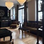 Hotel New Republique 4*