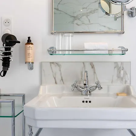 New République Hotel