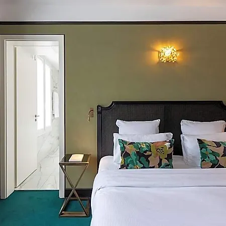 Hotel New Republique Paris
