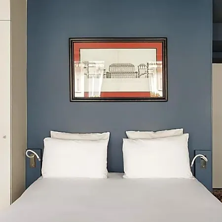 New Republique 4* Paris
