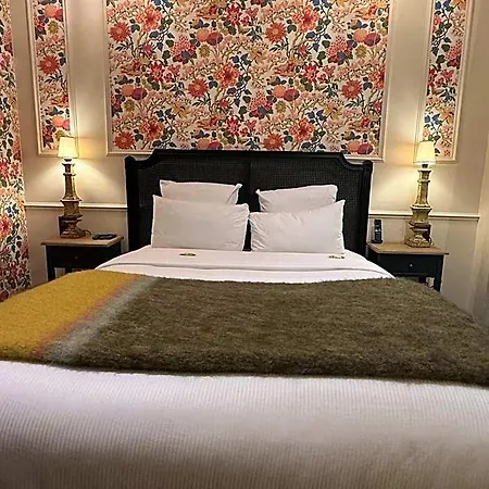 New Republique 4* Париж