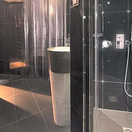 Hotel New Republique Paris