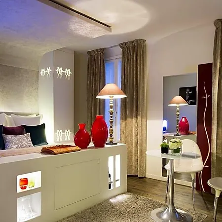 Hotel New Republique Paris