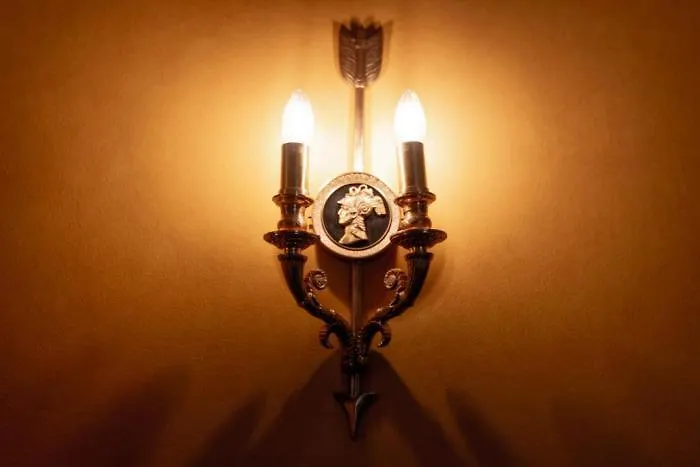 New Republique Hotel