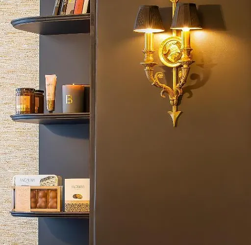 Hotel New Republique 4*