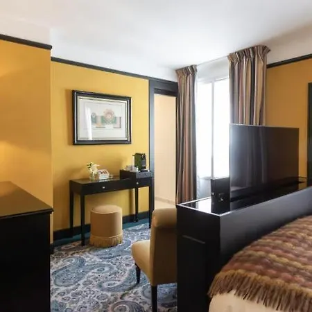 New Republique 4* Párizs