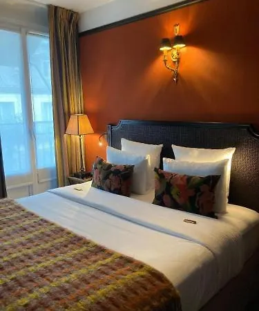 Hotel New Republique 4*