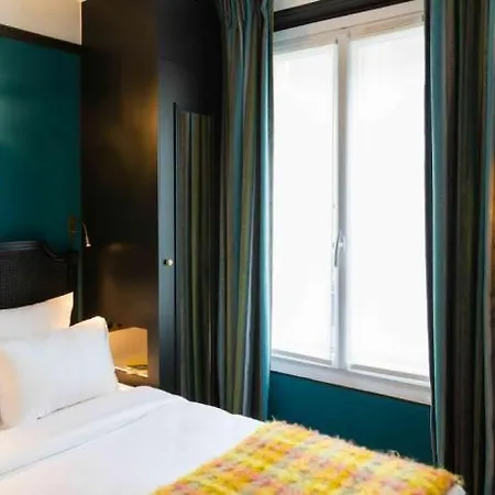 Hotel New Republique Paris