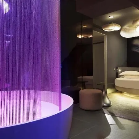 New Republique 4* Párizs